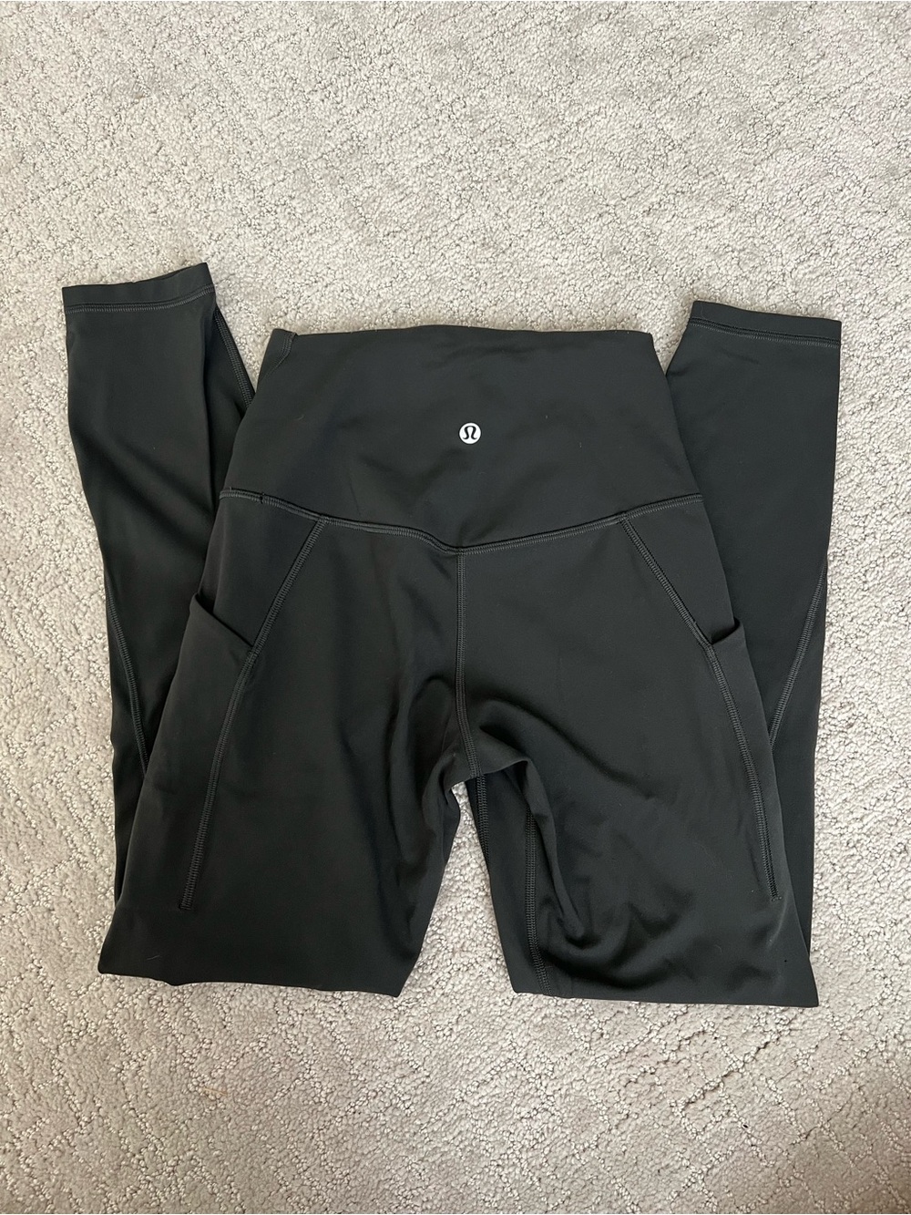 Lululemon high rise leggings 25” with pockets